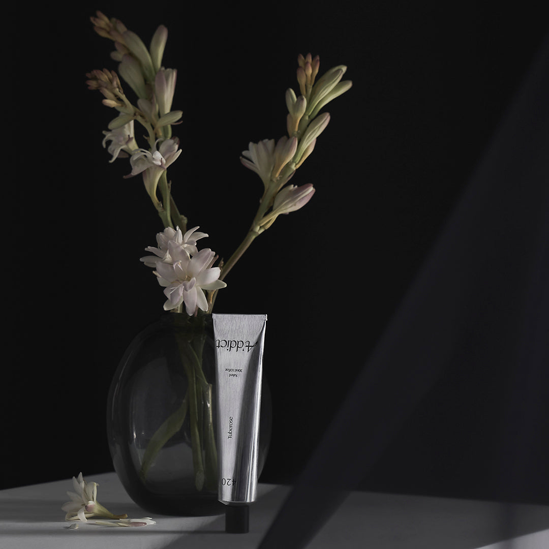 ソリッドパフューム #ネイキッド チュベローズ420 Tuberose